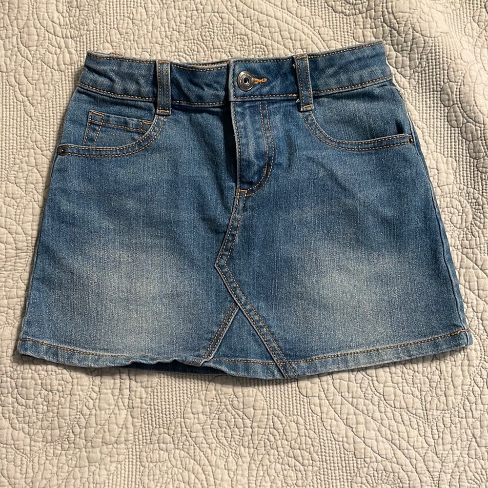 Crazy 8 denim skirt